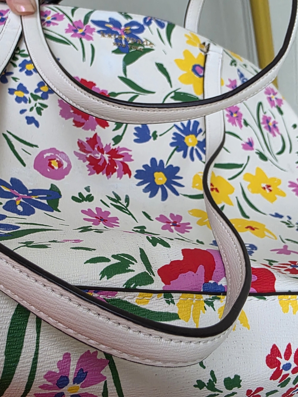 Kate Spade Garden Bouquet Floral Cream Large Top Zip Tote - Picture 13 of 16